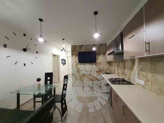 Без комісії Новобудова 2-кімн. 75м. біля озера метро Теремки пішки Київ