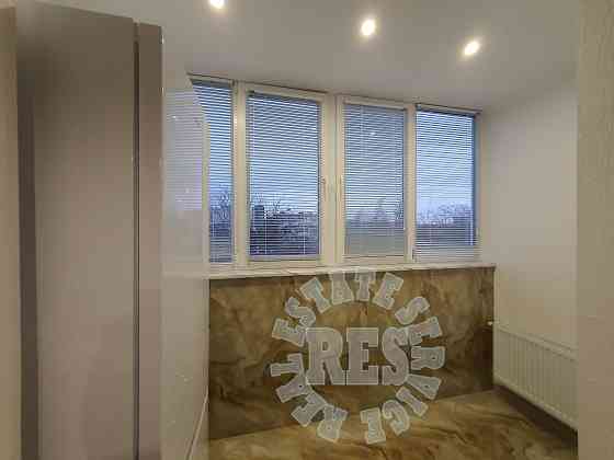 Без комісії Новобудова 2-кімн. 75м. біля озера метро Теремки пішки Київ