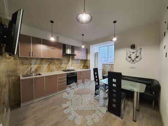 Без комісії Новобудова 2-кімн. 75м. біля озера метро Теремки пішки Київ