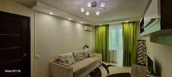 Сучасна квартира в Центрі міста . Будинок цегла . Херсон