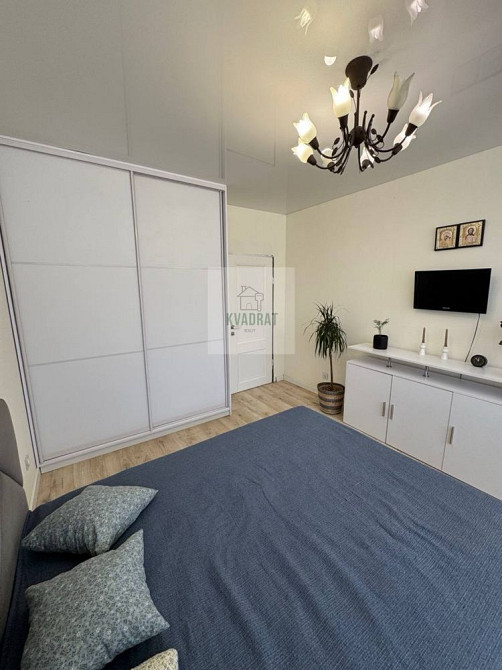 Продам стильну 2-кімнатну квартиру з ремонтом та меблями.нова будова 1 Кам`янець-Подільський - зображення 7