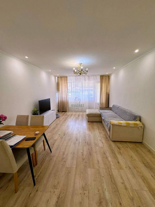 Продам стильну 2-кімнатну квартиру з ремонтом та меблями.нова будова 1 Кам`янець-Подільський - зображення 2