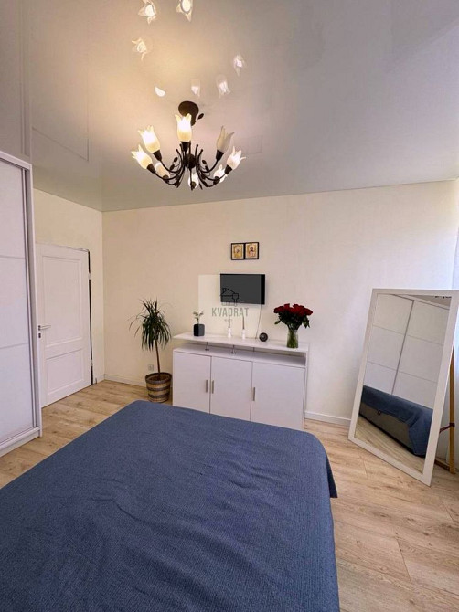 Продам стильну 2-кімнатну квартиру з ремонтом та меблями.нова будова 1 Кам`янець-Подільський - зображення 5