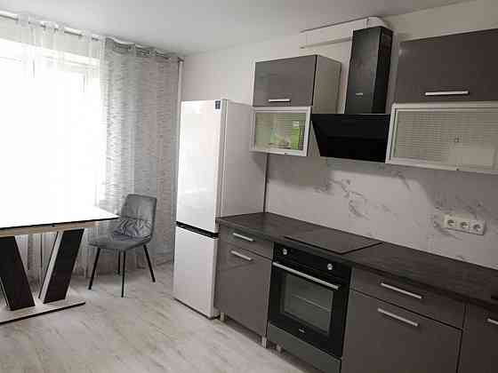 Продаж без комісії . В.Івасюка,16-в, квартира з ремонтом Київ