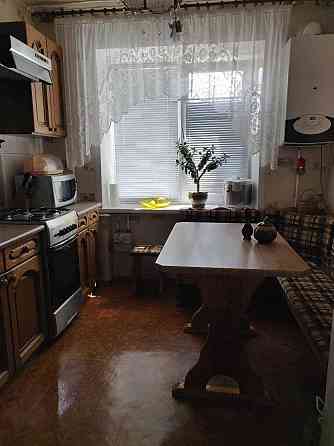 Продаж трикімнатної квартири в центрі міста. Гараж з підвалом. Вільнянськ