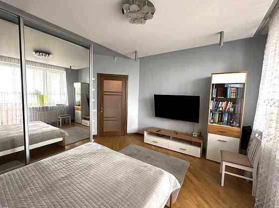 Продаж 2 кім квартири 81,6 м2 вул. К. Мікльоша, м. Львів Львів