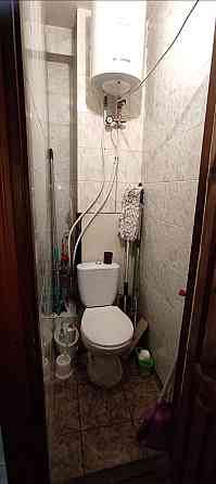 Терміново !  Продам 2 - кімн.квартиру , метро Вокзальна ! Київ