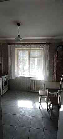 Терміново !  Продам 2 - кімн.квартиру , метро Вокзальна ! Київ