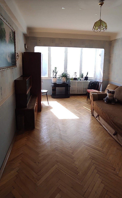 Терміново !  Продам 2 - кімн.квартиру , метро Вокзальна ! Київ - зображення 1