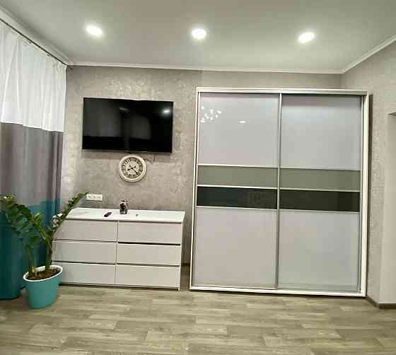 Продам 2х кімнатну Сталінку Металургів Ремонт Запорожье