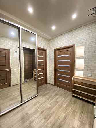 Продам 2х кімнатну Сталінку Металургів Ремонт Запорожье