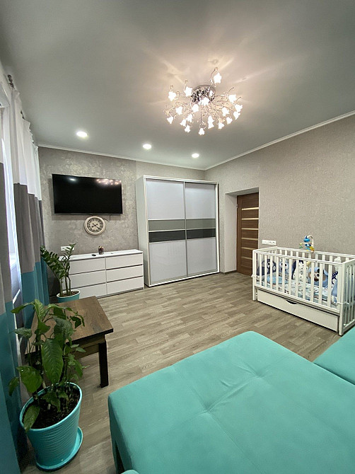 Продам 2х кімнатну Сталінку Металургів Ремонт Запорожье - изображение 2