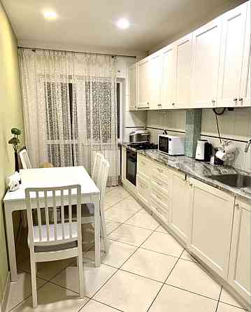 Простора двокімнатна квартира 65,3м2 з ремотом в закритому ЖК Ирпень