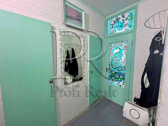 Продаж 1к квартири біля метро Академмістечко, Святошинський район. Київ