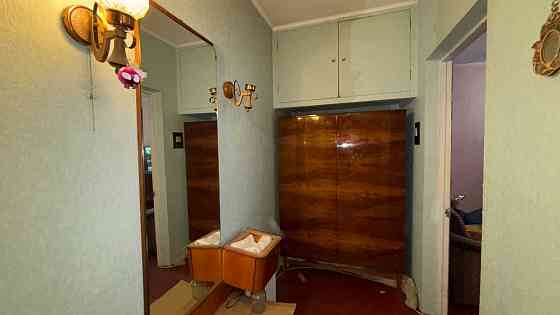 Симиренка 7, квартира однокімнатна Київ