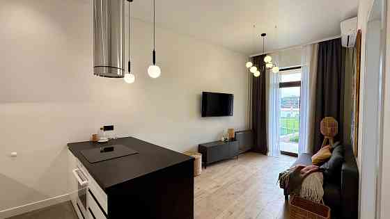 Продаж 1к з ремонтом, терасою та видом на озеро в жк Park Lake City Подгорцы