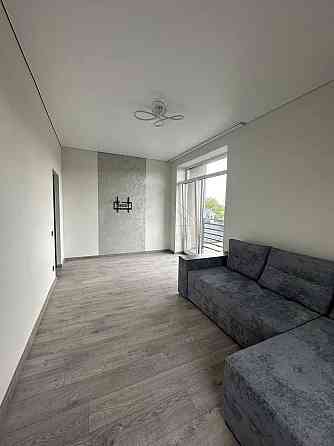 Продається 2к квартира з ремонтом неподалік міського озера/3 поверх Івано-Франківськ