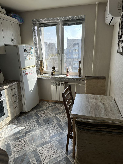 Продам 2х.квартиру 8/9 S-52м2. кирпич,газ, на П.Поле Харьков - изображение 1