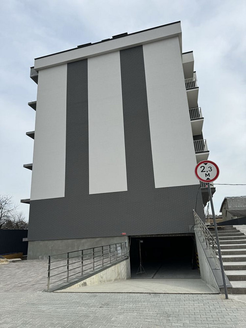 Продаж квартири в центрі | Чорнова  квартира | Без ремонту | Ужгород - зображення 2