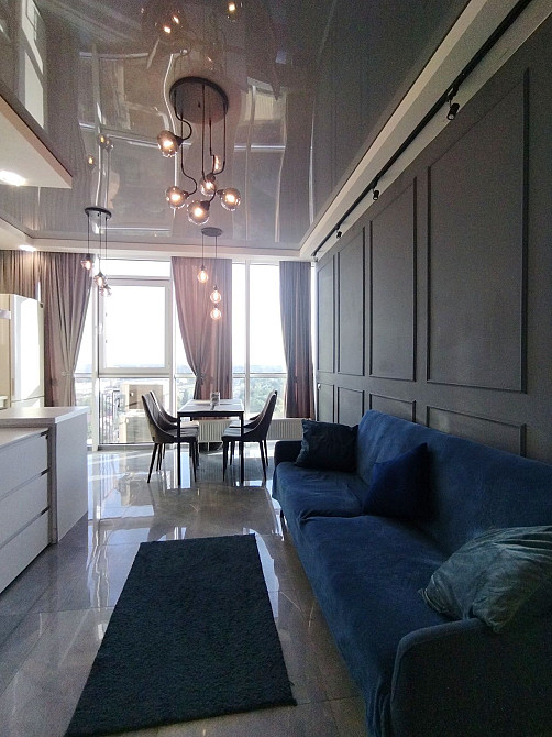 Аренда стильной 3-х комн квартиры в 22 Жемчужине на Болгарской Одесса - изображение 1