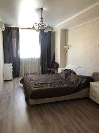 Оренда 2- кім. квартири бул. Миколи Міхновського 14-16(Дружби Народів) Киев