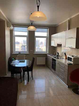 Оренда 2- кім. квартири бул. Миколи Міхновського 14-16(Дружби Народів) Киев