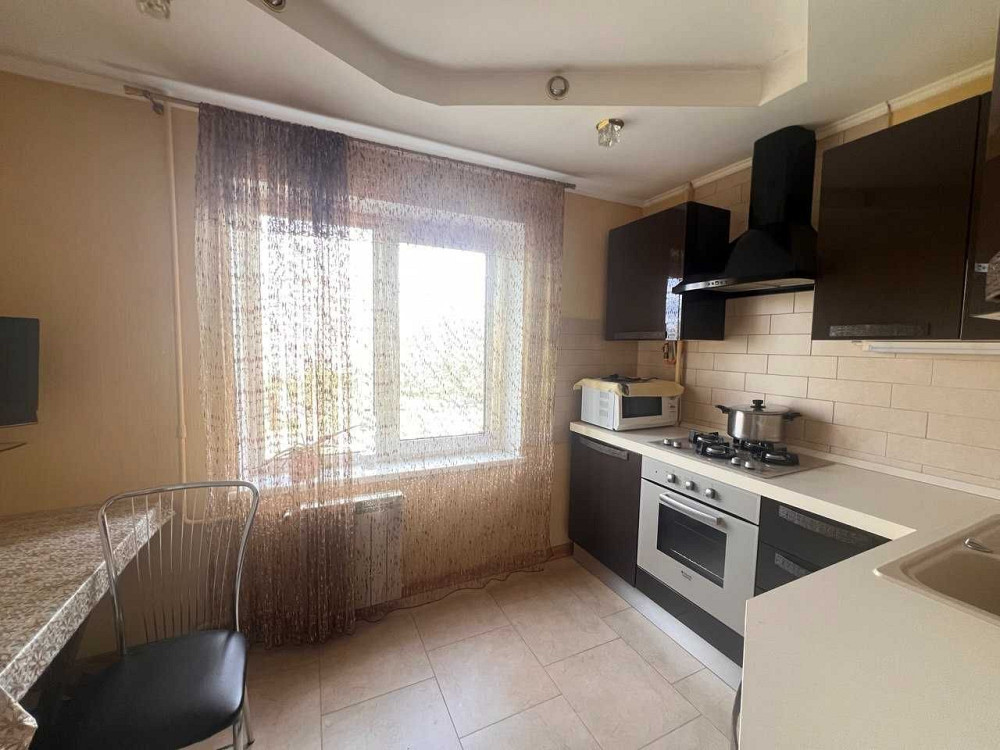 Оренда 3-к квартири на Троєщині,  Сержа Лифаря Киев - изображение 1