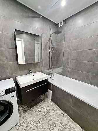 Оренда  The Lakes, Ясинуватський 11, м. Деміївська, Либідська, Киев