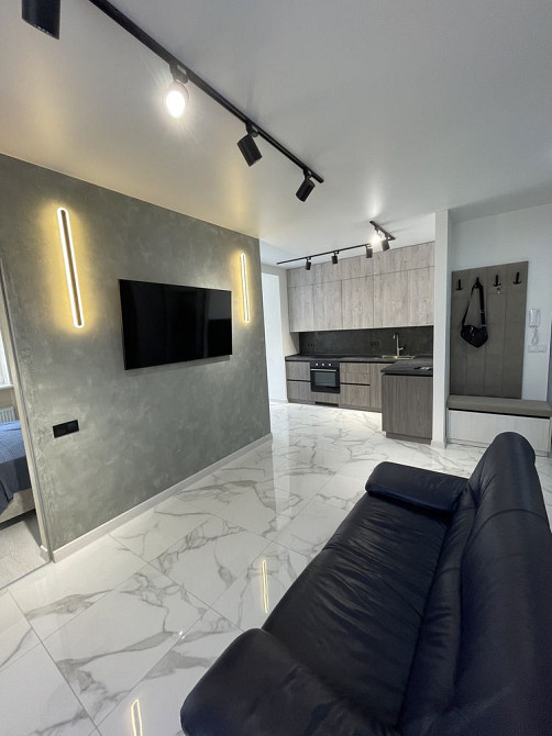 НОВА ДИЗАЙНЕРСЬКА  (47м2) мінідвушка ЖК Софія від Мартинова Софиевская Борщаговка - изображение 1