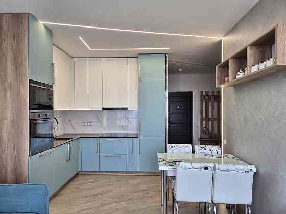 Оренда  євродвушка  50квм ЖК Зарічний Осокорська 2а метро Славутич Киев