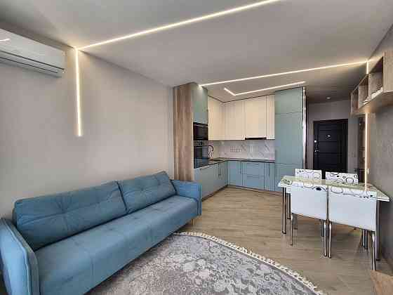 Оренда  євродвушка  50квм ЖК Зарічний Осокорська 2а метро Славутич Киев