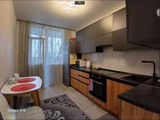 Продаж 1 кім з ремонтом пров.Лобачевського 7а Дарницька площа Київ