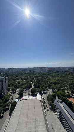 ЖК Олимпийский, вид на парк и город , не застроится, 67м Одеса