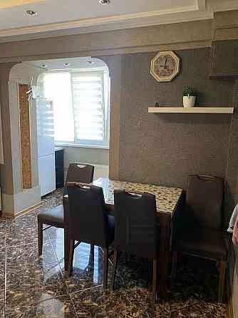 Оренда 3х кім. квартири по вул.Заводській,ціна350 дол. Черновцы