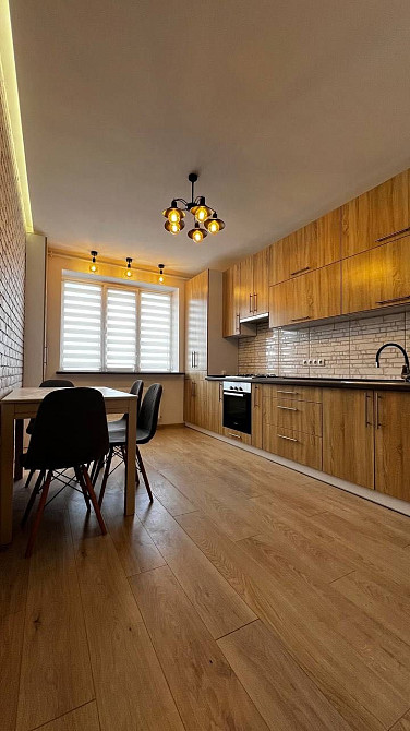 Оренда квартири з виглядом на озеро ЖК На Щасливому Рівне - зображення 1