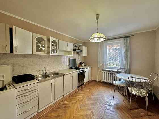 Оренда 2 кімнатна квартира вул. Сахарова (біля Гуртожитка Політехніка) Львов