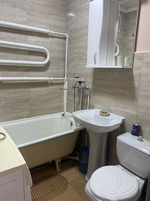 Зд ам 2х комн квартиру на клосовского Житомир - изображение 2