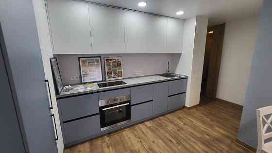 Здається гарна видова квартира на Митниці Черкассы