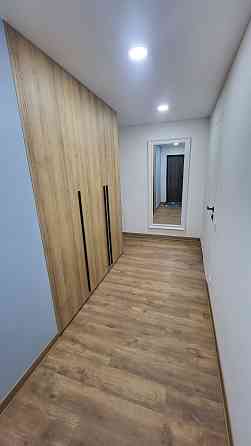 Здається гарна видова квартира на Митниці Черкассы