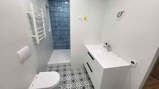 Здається гарна видова квартира на Митниці Черкассы