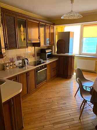 Оренда 2-кімнатної новобудови, вул. Руська / А.Т.Б Черновцы