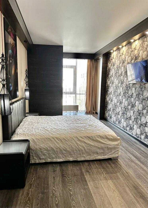 СДАМ 2 КМ КВ в Аркадии, ЖК 19 Жемчужина ! , Французский бульвар Одесса - изображение 1