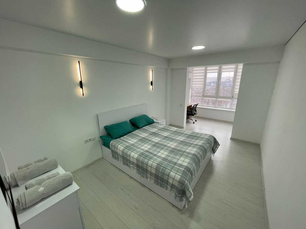 СДАМ ШИКАРНУЮ 3 комнатную квартиру ЦЕНТР ул Греческая Одесса - изображение 1