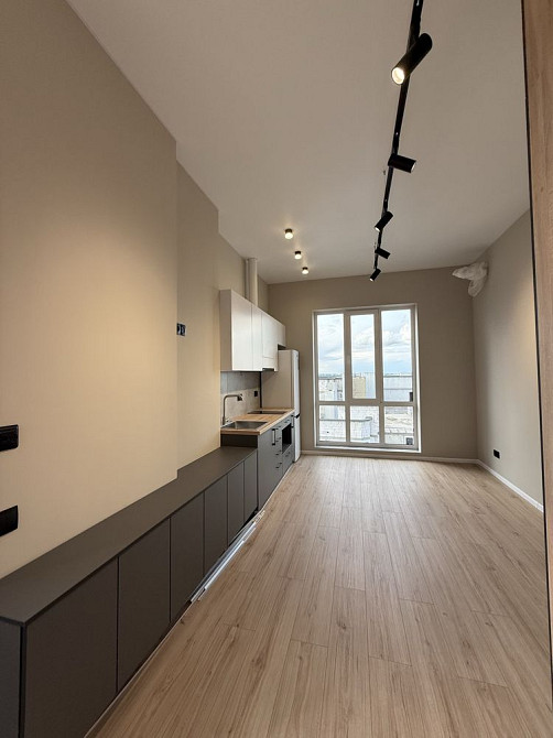 Продаж квартири з ремонтом та терасою 55.6 м2 Ирпень - изображение 4