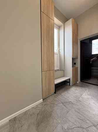 Студія з ремонтом, власною терасою та неймовірним виглядом! Ирпень