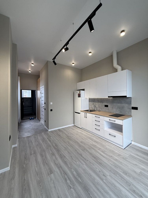 Студія з ремонтом, власною терасою та неймовірним виглядом! Ирпень - изображение 1