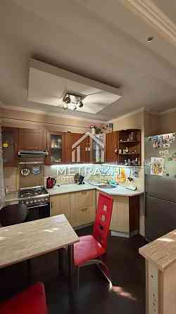 Затишна 2к квартира просп. Соборності 1-Б Київ