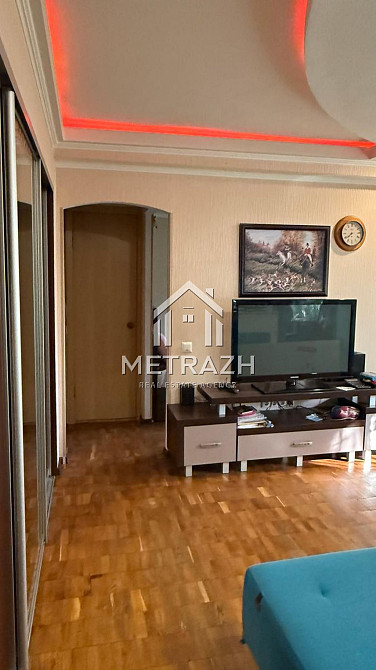 Затишна 2к квартира просп. Соборності 1-Б Київ - зображення 8