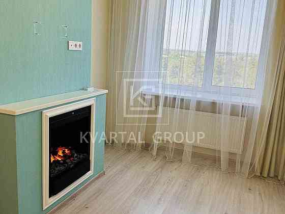 Двушка з власною терасою і авторським ремонтом Ирпень