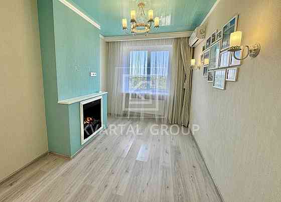 Двушка з власною терасою і авторським ремонтом Ирпень